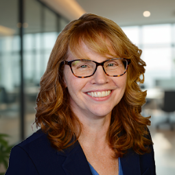 Cathy Kuehl headshot